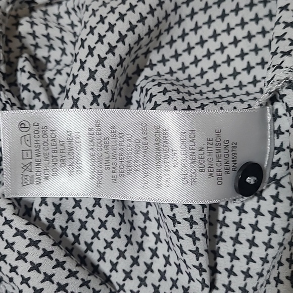 Adrianna Papell Oversized Long Sleeve Wrap Front Blouse Size Large - Picture 10 of 10